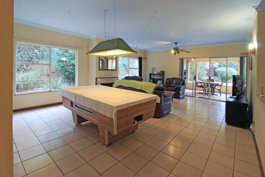 4 Bedroom Property for Sale in Petervale Gauteng