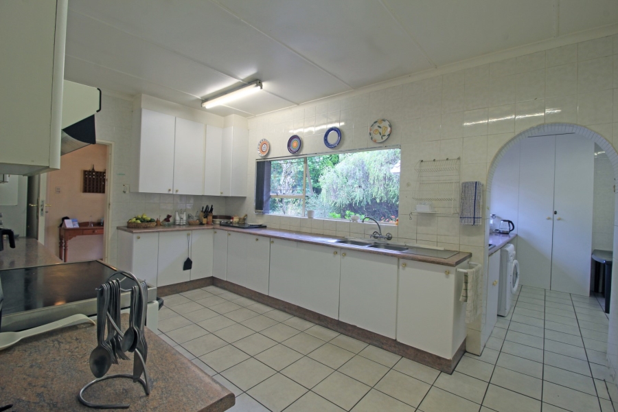 4 Bedroom Property for Sale in Petervale Gauteng