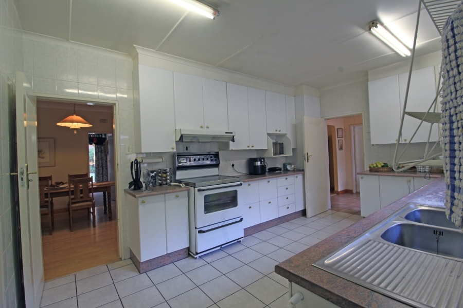 4 Bedroom Property for Sale in Petervale Gauteng