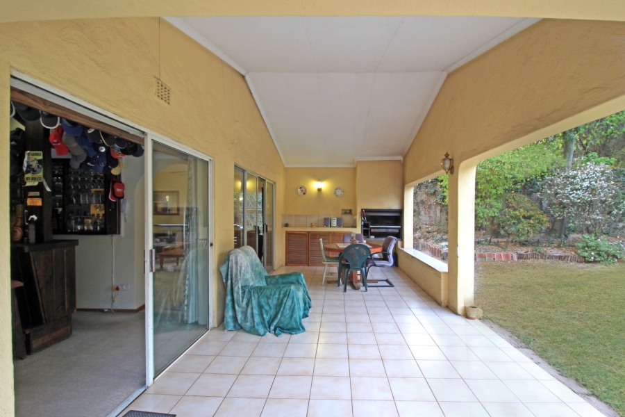 4 Bedroom Property for Sale in Petervale Gauteng