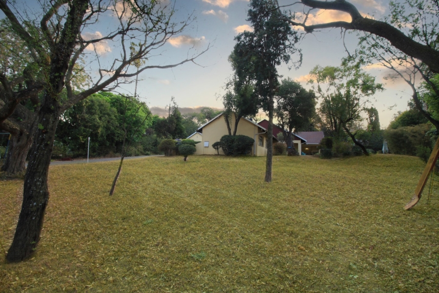 4 Bedroom Property for Sale in Petervale Gauteng