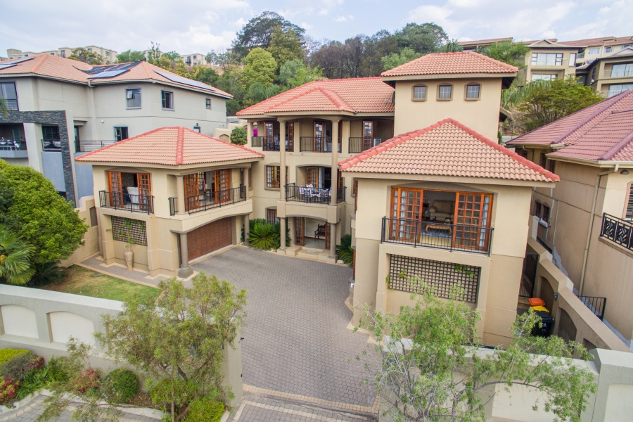 4 Bedroom Property for Sale in Bedfordview Gauteng