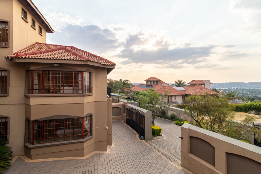 4 Bedroom Property for Sale in Bedfordview Gauteng