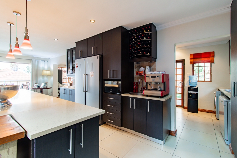 4 Bedroom Property for Sale in Bedfordview Gauteng