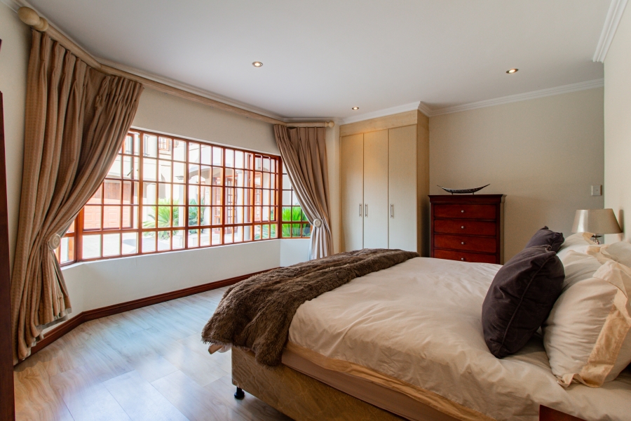 4 Bedroom Property for Sale in Bedfordview Gauteng