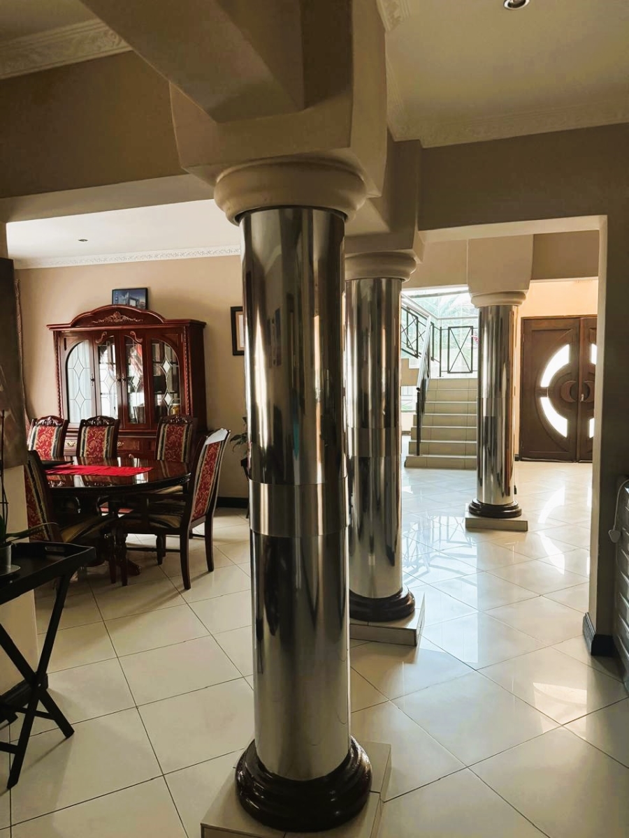 4 Bedroom Property for Sale in Vanderbijlpark SE 8 Gauteng
