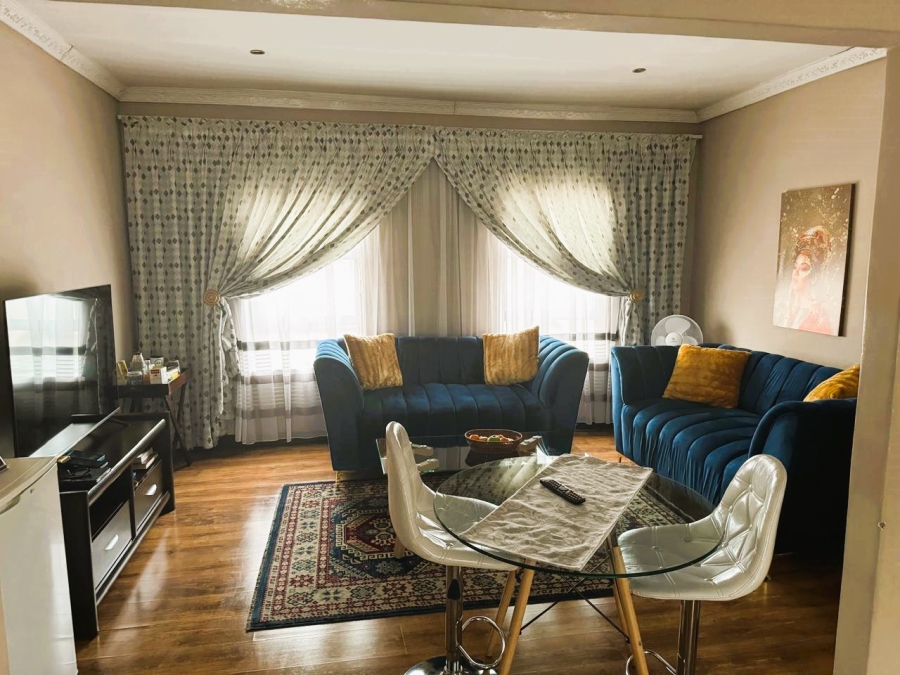 4 Bedroom Property for Sale in Vanderbijlpark SE 8 Gauteng