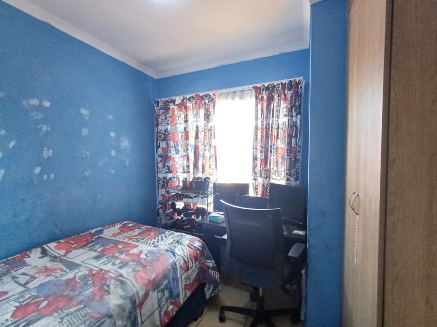 2 Bedroom Property for Sale in The Orchards Gauteng