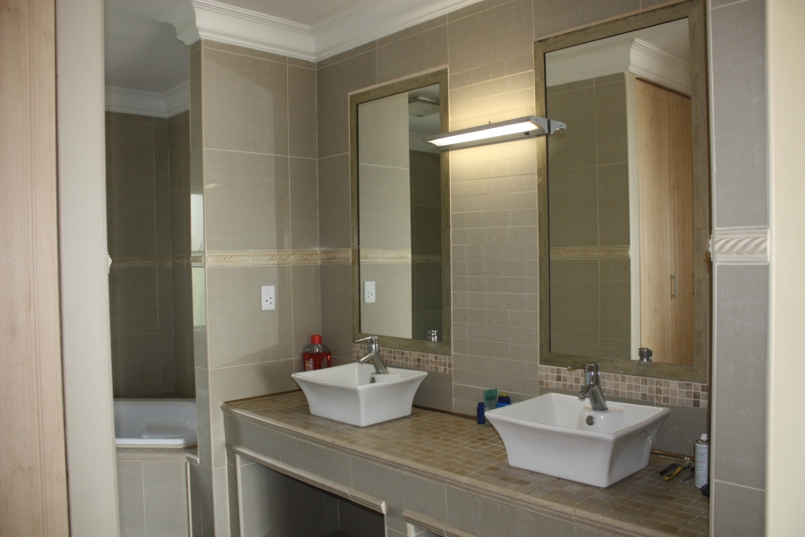 4 Bedroom Property for Sale in Sable Hills Gauteng