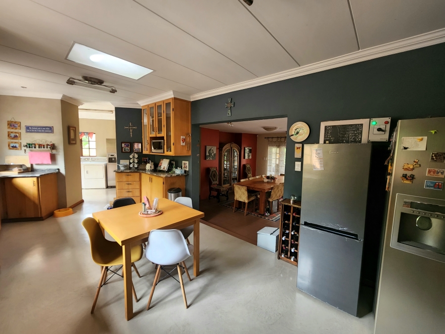 5 Bedroom Property for Sale in Pebble Rock Golf Village Gauteng