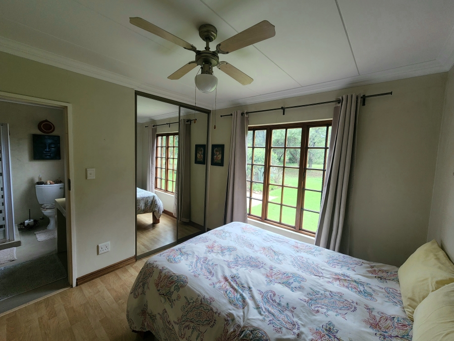 5 Bedroom Property for Sale in Pebble Rock Golf Village Gauteng