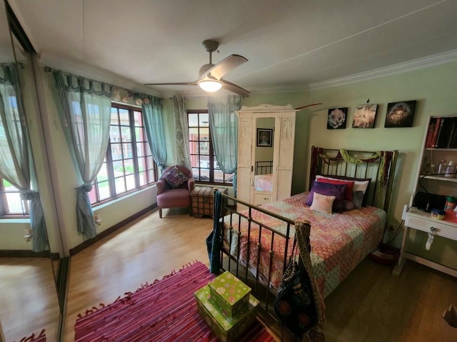 5 Bedroom Property for Sale in Pebble Rock Golf Village Gauteng