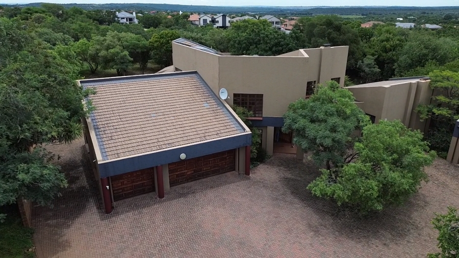 5 Bedroom Property for Sale in Pebble Rock Golf Village Gauteng