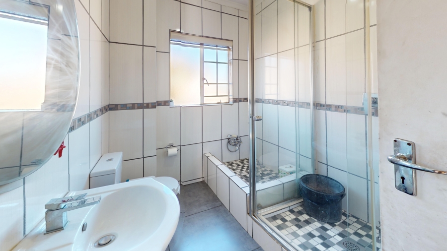 2 Bedroom Property for Sale in Castleview Gauteng