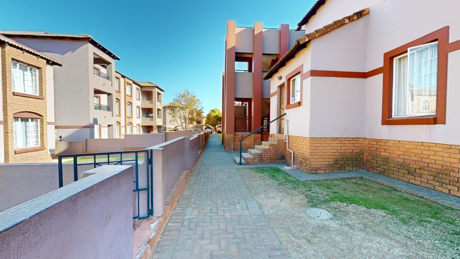 2 Bedroom Property for Sale in Castleview Gauteng