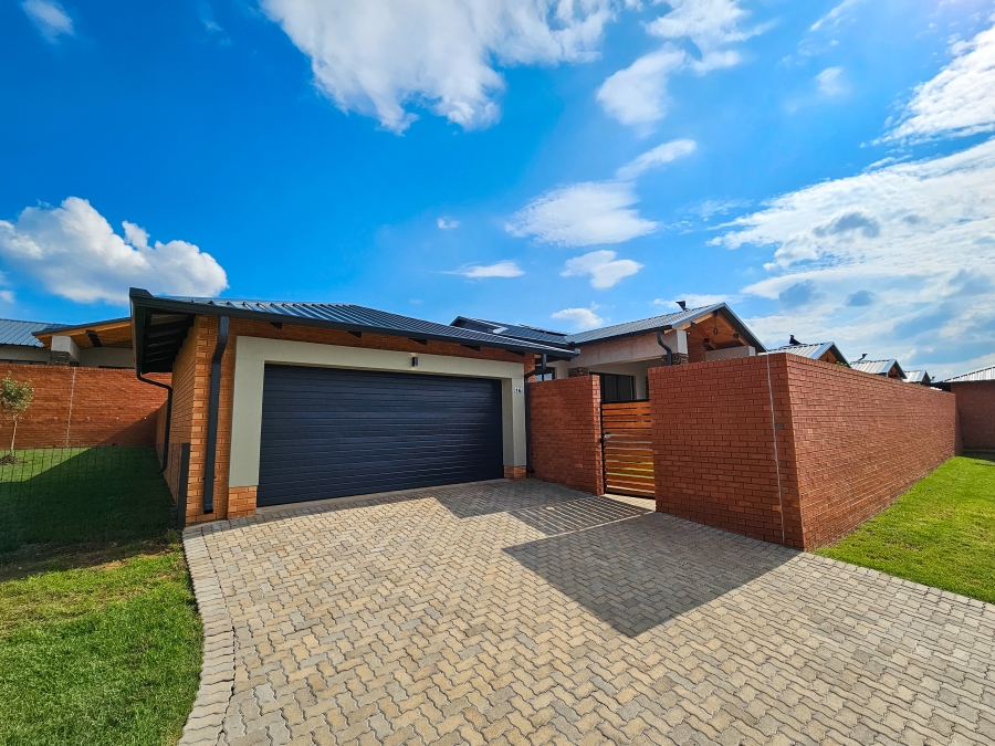 3 Bedroom Property for Sale in Six Fountains Residential Estate Gauteng