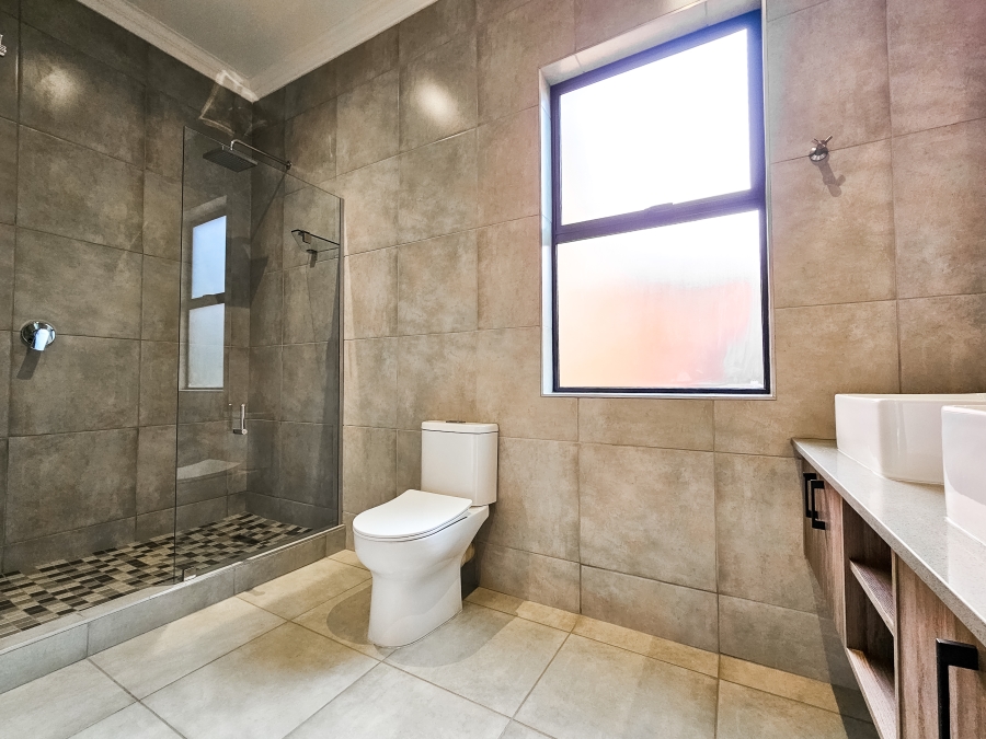 3 Bedroom Property for Sale in Six Fountains Residential Estate Gauteng