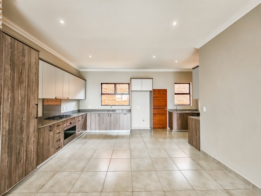 3 Bedroom Property for Sale in Six Fountains Residential Estate Gauteng