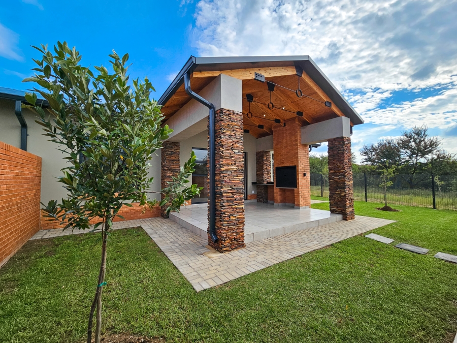 3 Bedroom Property for Sale in Six Fountains Residential Estate Gauteng