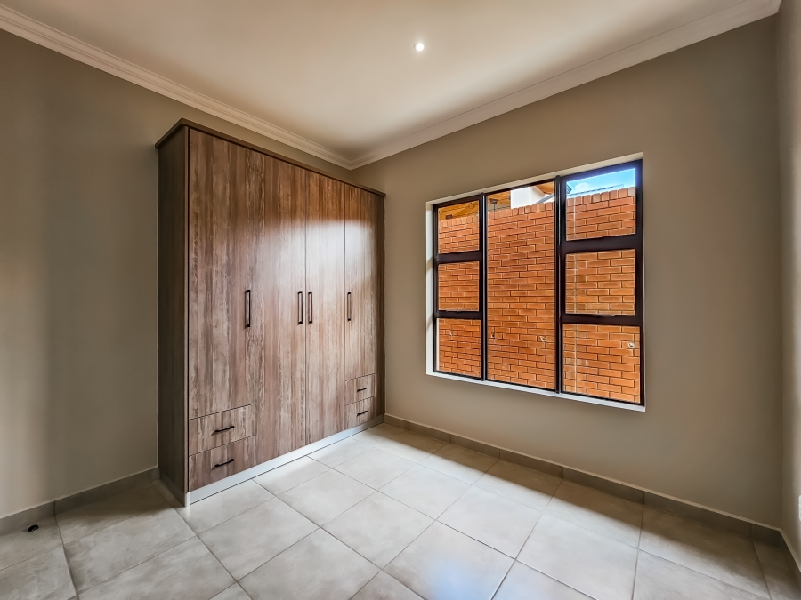 3 Bedroom Property for Sale in Six Fountains Residential Estate Gauteng