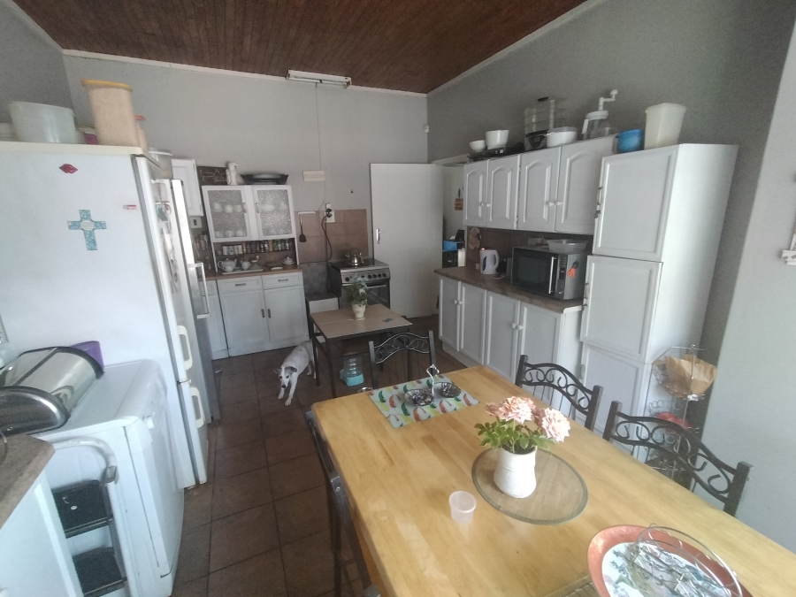 6 Bedroom Property for Sale in Pretoria North Gauteng