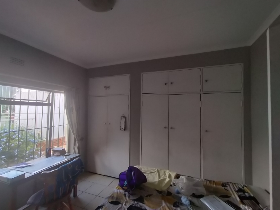 6 Bedroom Property for Sale in Pretoria North Gauteng