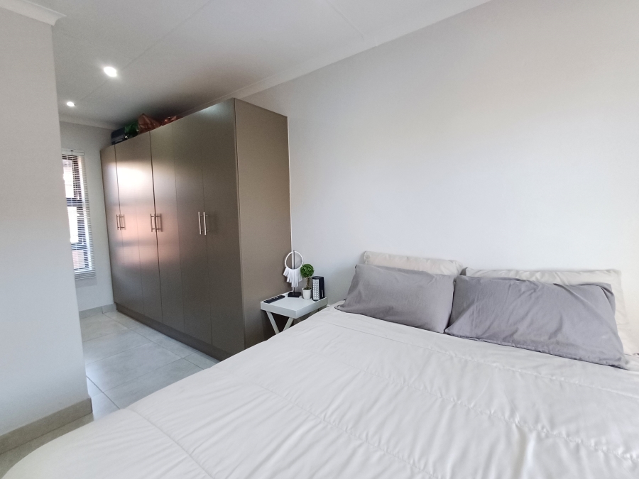 2 Bedroom Property for Sale in Theresa Park Gauteng