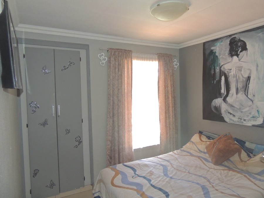 3 Bedroom Property for Sale in Elandspark Gauteng