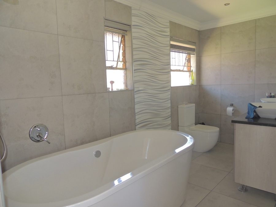 3 Bedroom Property for Sale in Elandspark Gauteng