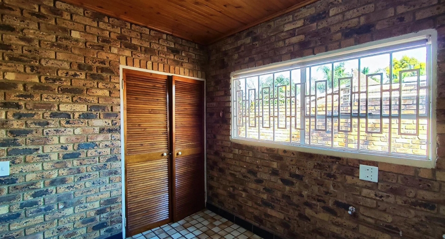 3 Bedroom Property for Sale in Sunward Park Gauteng