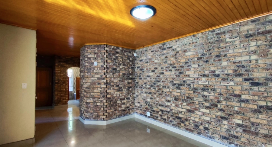 3 Bedroom Property for Sale in Sunward Park Gauteng