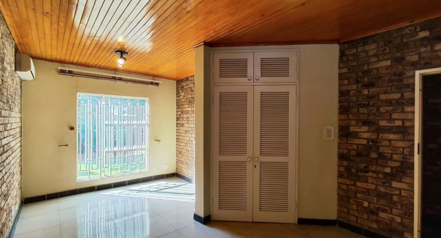 3 Bedroom Property for Sale in Sunward Park Gauteng