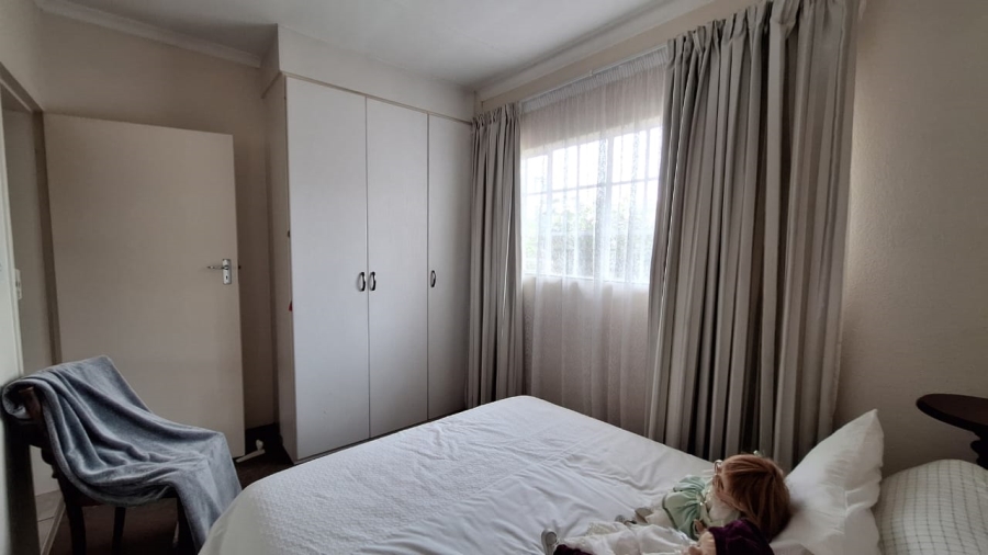 2 Bedroom Property for Sale in Three Rivers East Gauteng