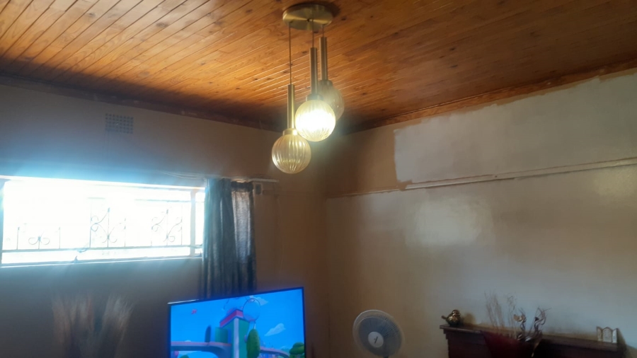 4 Bedroom Property for Sale in Vanderbijlpark Cw 6 Gauteng
