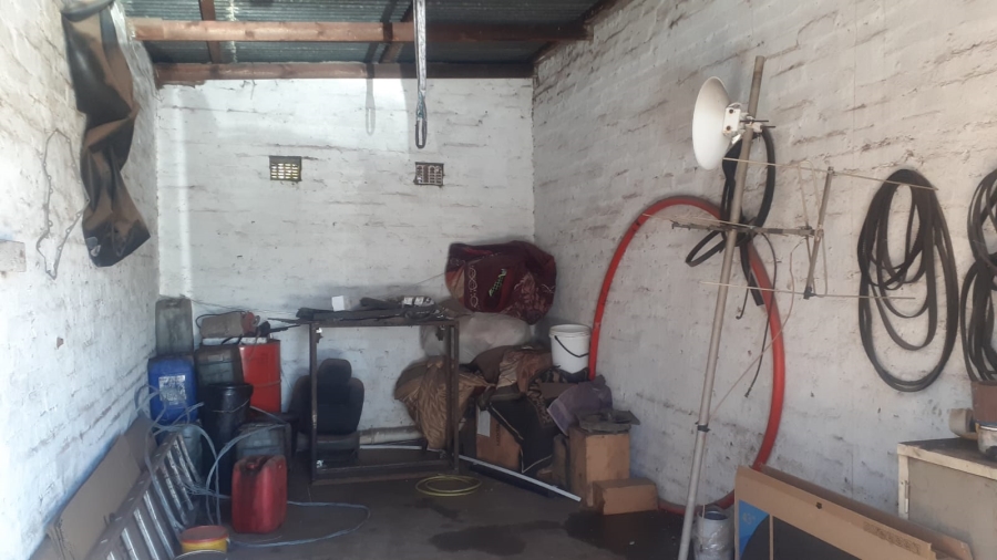 4 Bedroom Property for Sale in Vanderbijlpark Cw 6 Gauteng