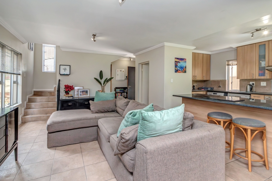 2 Bedroom Property for Sale in Beverley Gauteng