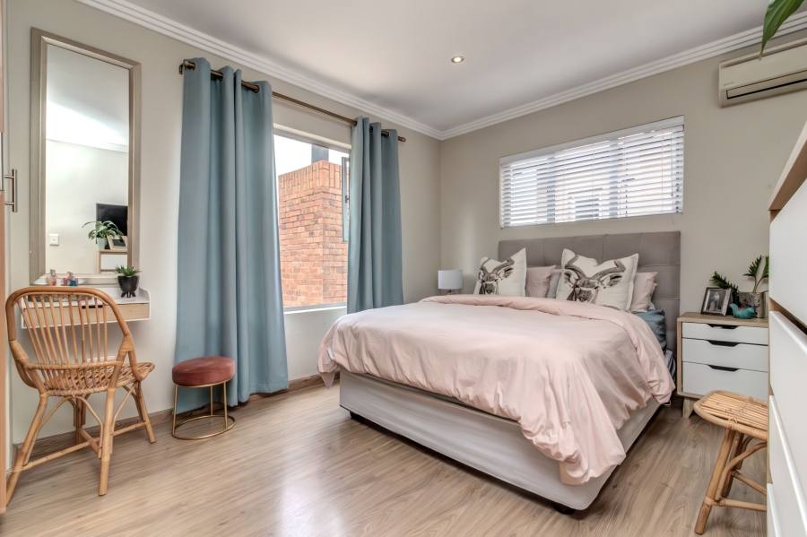 2 Bedroom Property for Sale in Beverley Gauteng