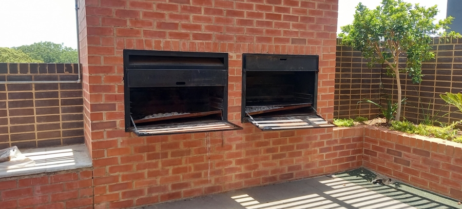 2 Bedroom Property for Sale in Menlo Park Gauteng