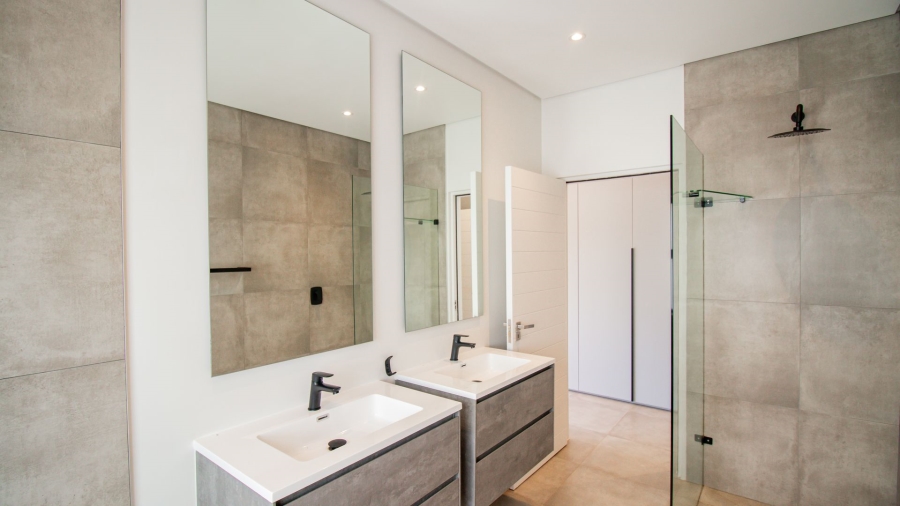 3 Bedroom Property for Sale in Dunkeld Gauteng