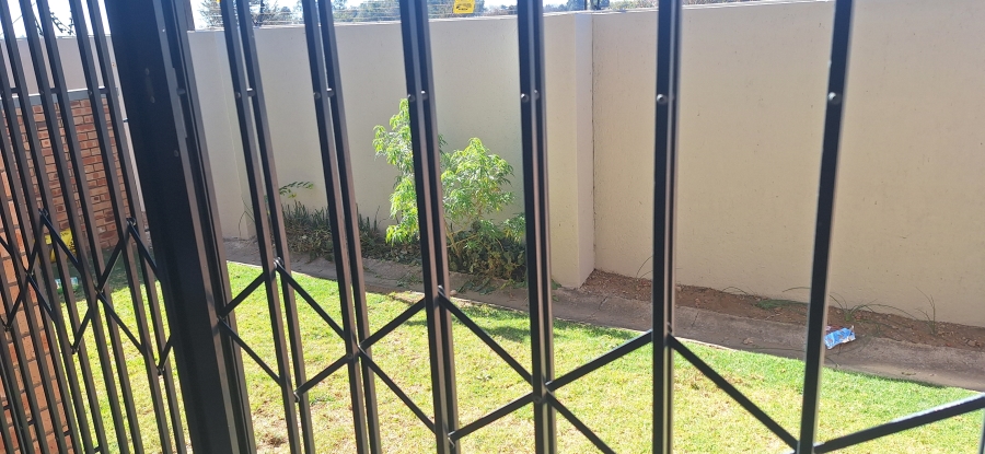 3 Bedroom Property for Sale in Noordwyk Gauteng