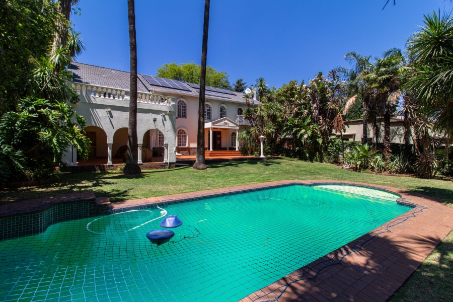 5 Bedroom Property for Sale in Bedfordview Gauteng