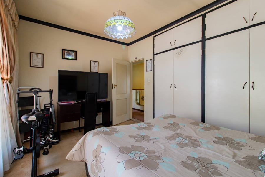 5 Bedroom Property for Sale in Bedfordview Gauteng