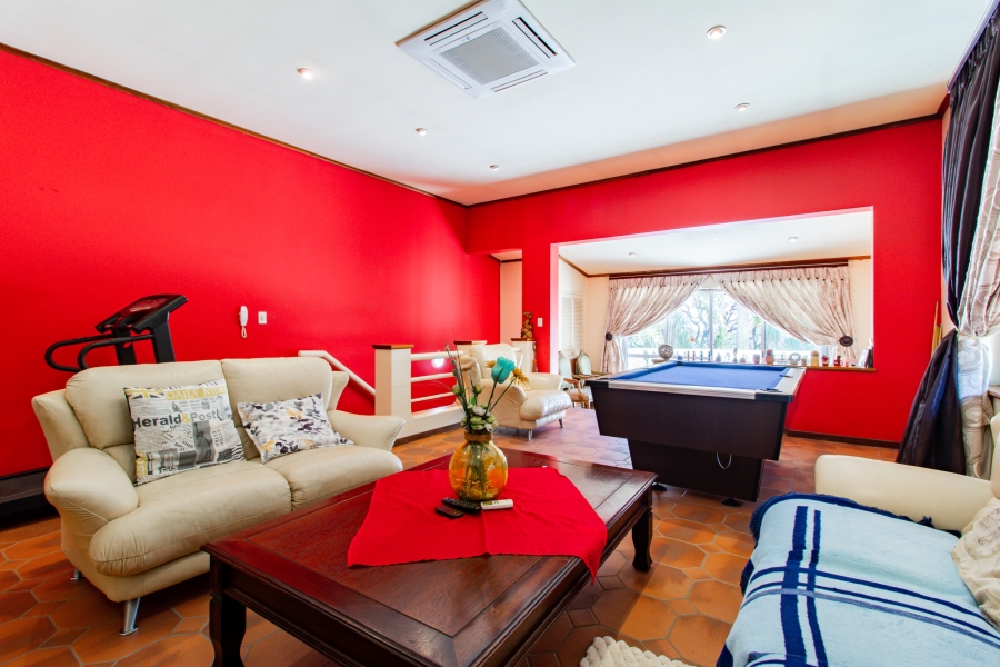 5 Bedroom Property for Sale in Bedfordview Gauteng