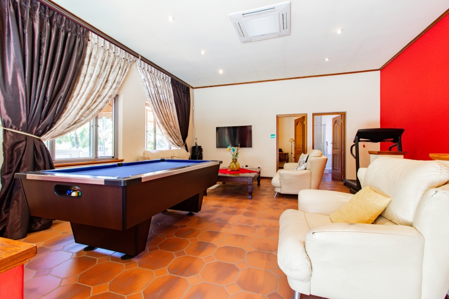 5 Bedroom Property for Sale in Bedfordview Gauteng