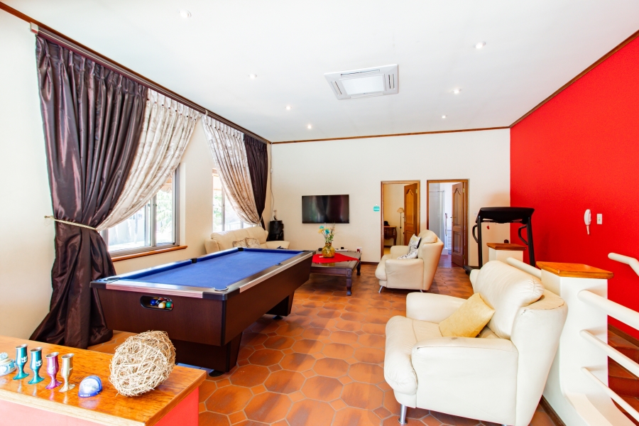 5 Bedroom Property for Sale in Bedfordview Gauteng