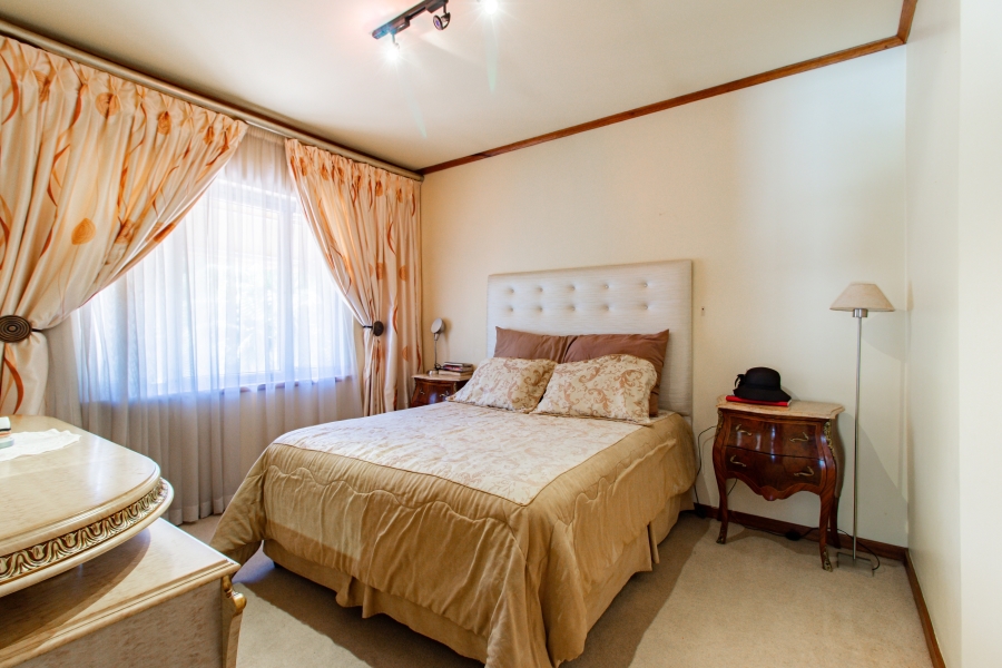 5 Bedroom Property for Sale in Bedfordview Gauteng