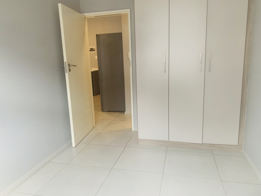 2 Bedroom Property for Sale in Erand Gardens Gauteng