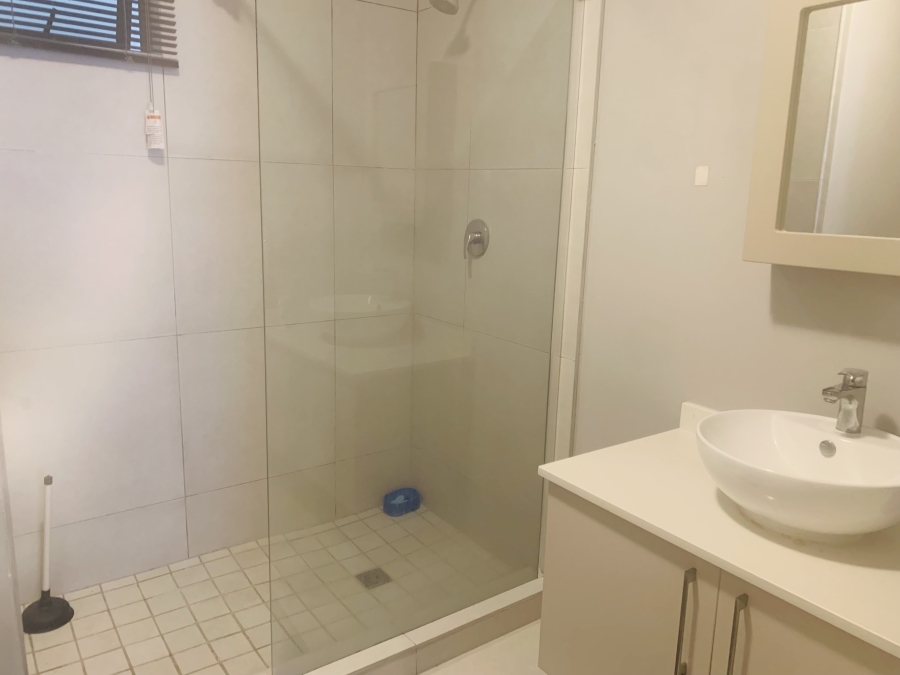2 Bedroom Property for Sale in Erand Gardens Gauteng