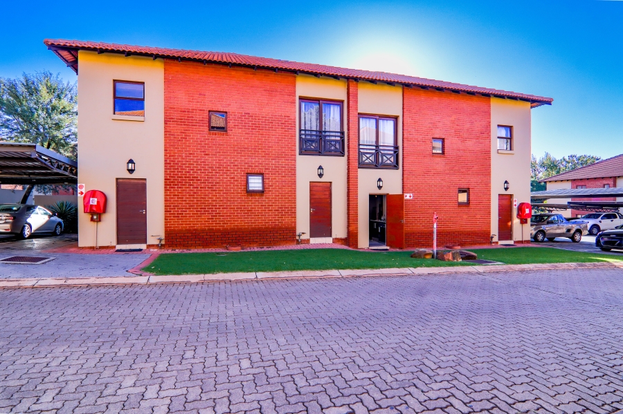 2 Bedroom Property for Sale in Pretorius Park Gauteng