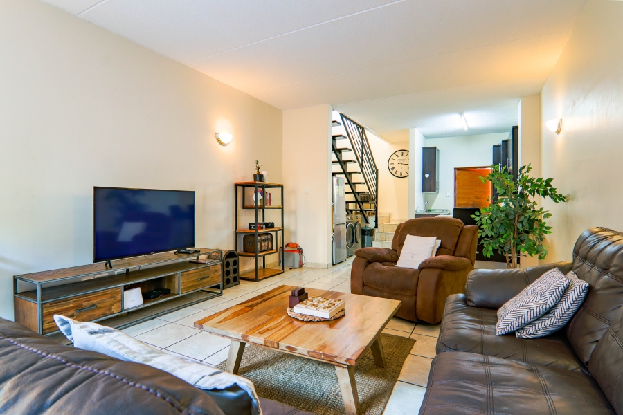 2 Bedroom Property for Sale in Pretorius Park Gauteng